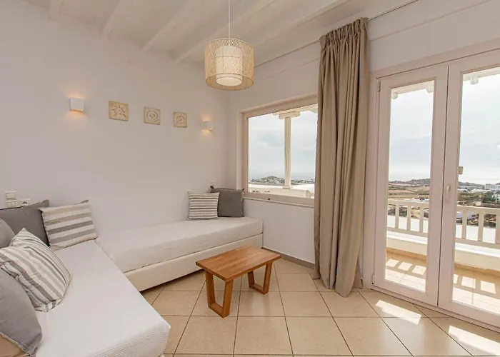 Overview Mykonos Apartahotel Plintri