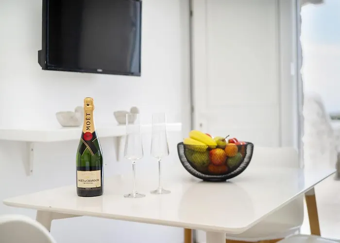 Overview Mykonos 4* Plintri