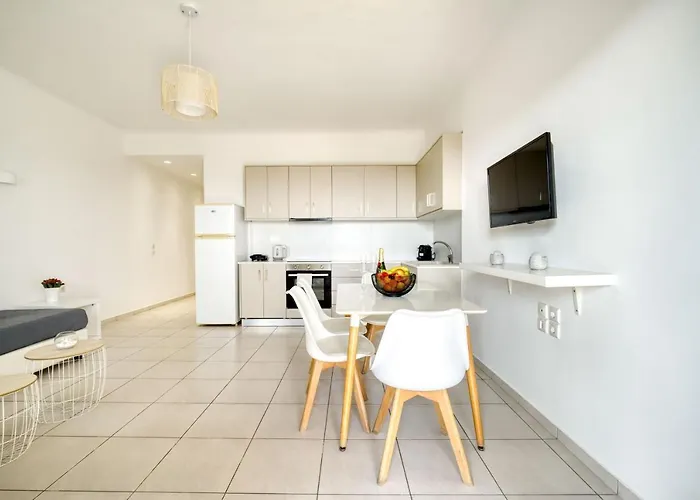 Overview Mykonos Hotel apartamentowy Plintri