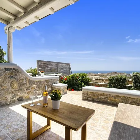 Overview Mykonos Apartahotel Plintri