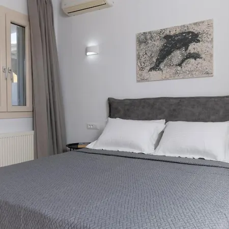 Overview Mykonos Plintri