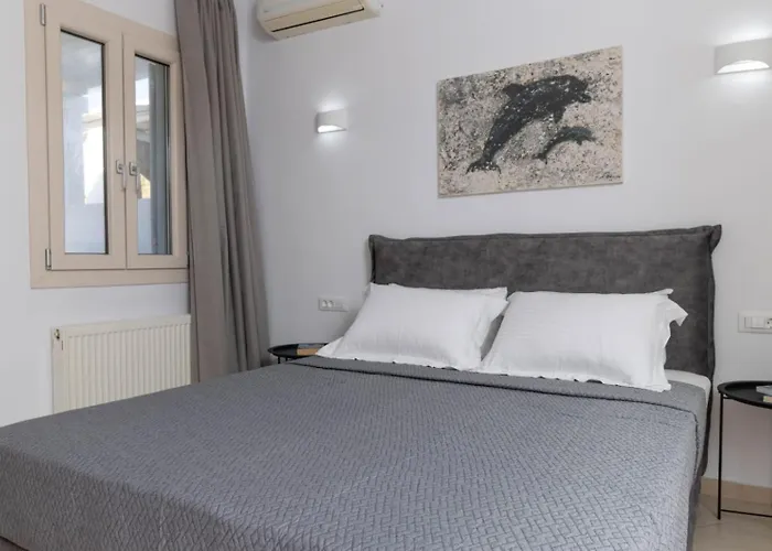 Overview Mykonos Plintri